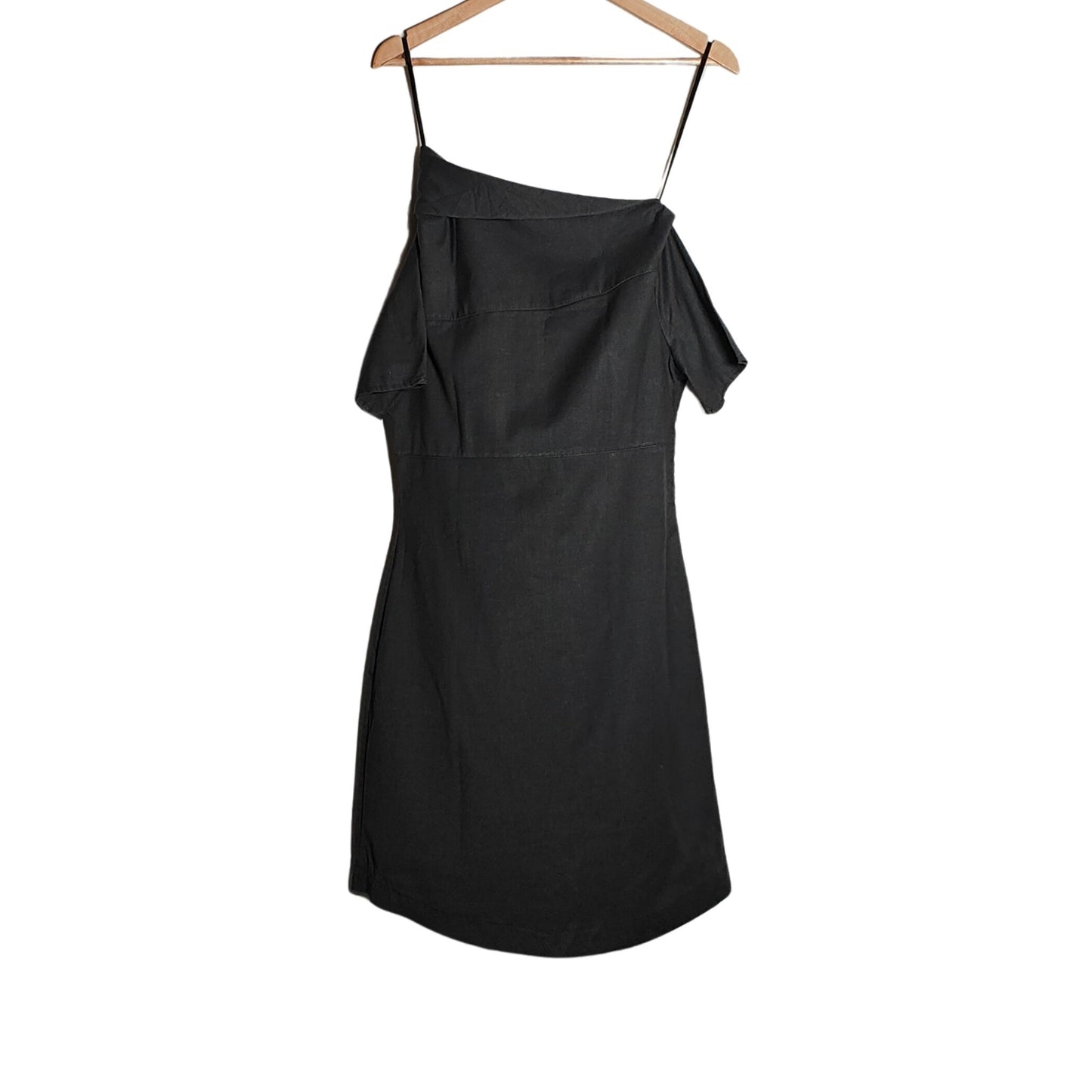 Tailored Little Black Dress (Le Trou D'Aiguille)
