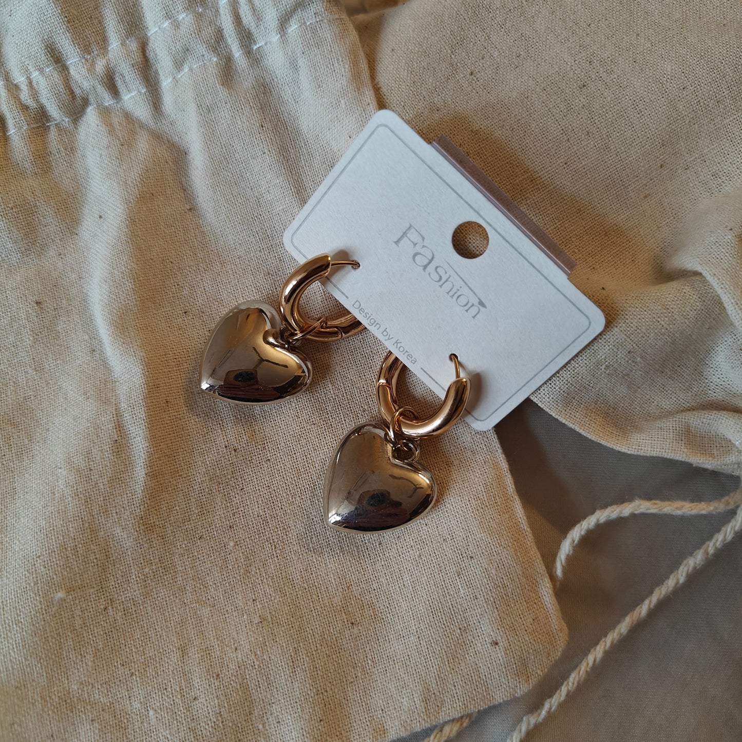 2-in-1 Hearty Dangler & Hoop