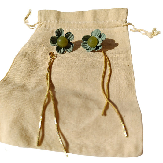 Miss Cotton Petals 2-in1 Stud Dangler